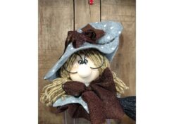 BEFANA ENDORA SENZA CUBO CARTAMODELLO